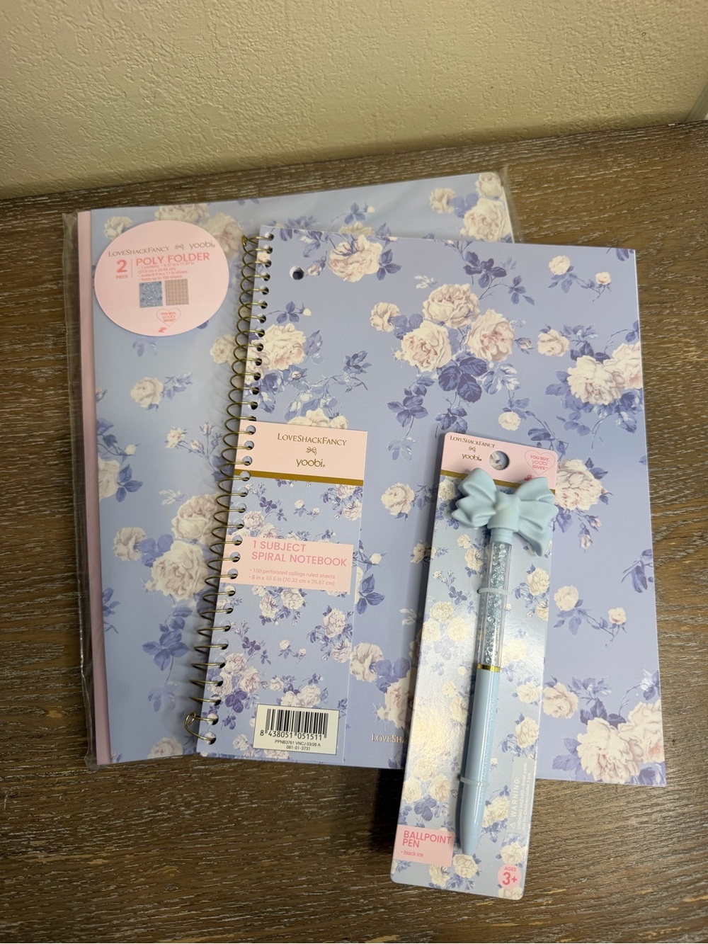 💗 Love Shack Fancy NWT 2 Poly Folders + Spiral Notebook + bow Pen 💗